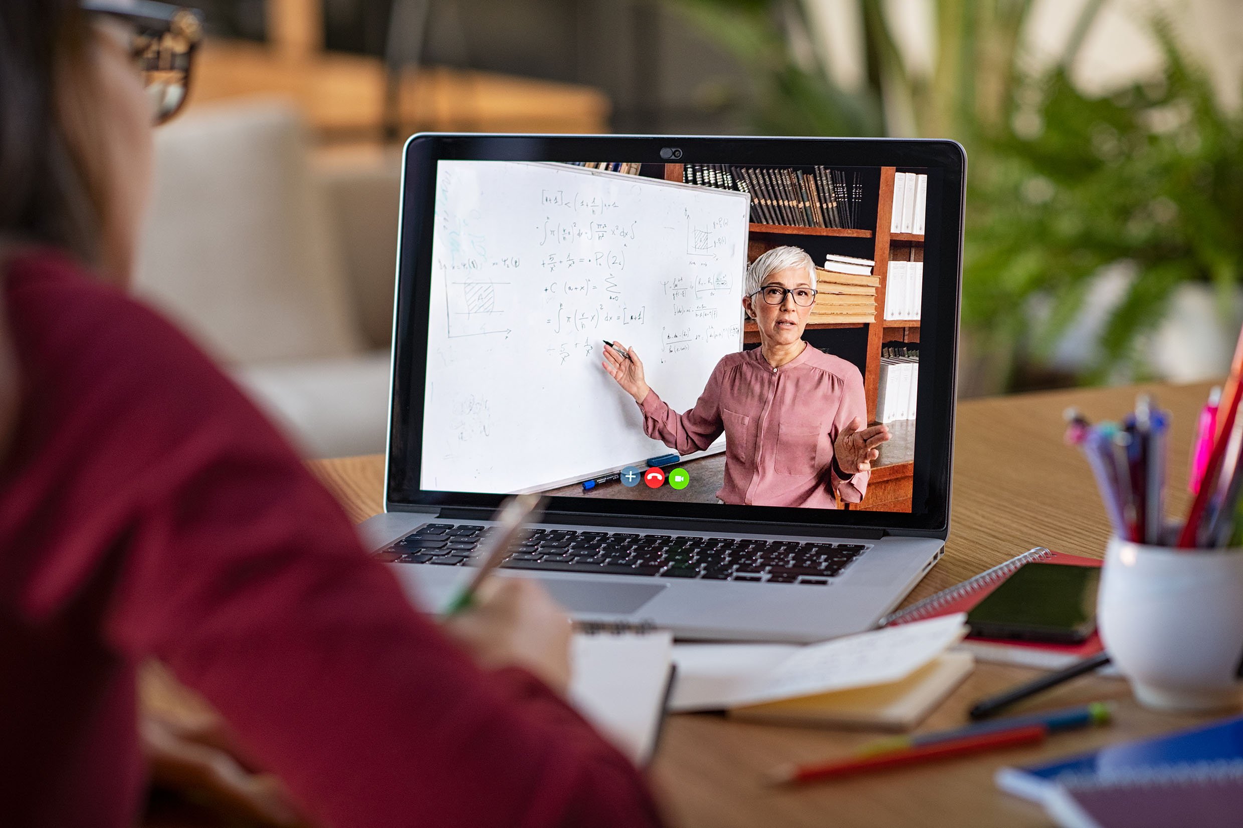 studying-with-video-online-lesson-at-home-2023-11-27-05-35-04-utc